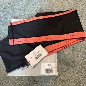 NWT ZYIA Black Coral Ventilation Light n Tight Leggings 24”